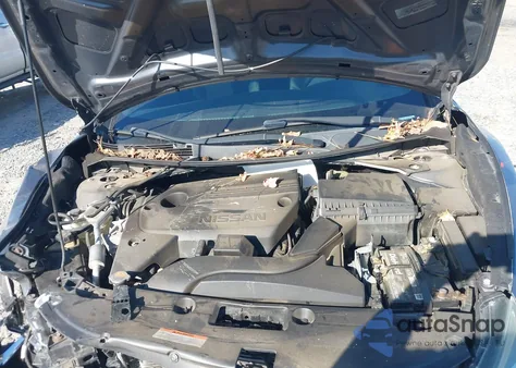 2016 Nissan Altima 2.5 Sv z USA, uszkodzony, nr VIN 1N4AL3AP0GC120579